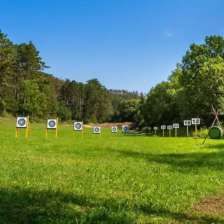 Penzion Litohlavy 17 - Na Samotě U Lesa 3*