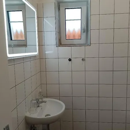 Penzion Litohlavy 17 - Na Samotě U Lesa Králŭv Dvŭr
