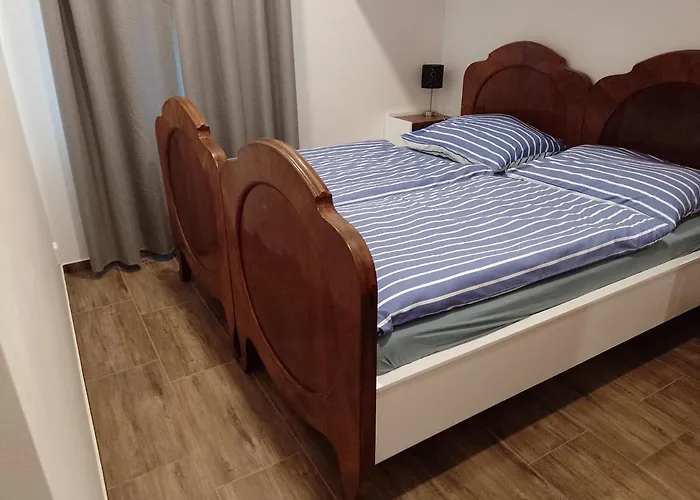 Litohlavy 17 - Na Samote U Lesa 3*